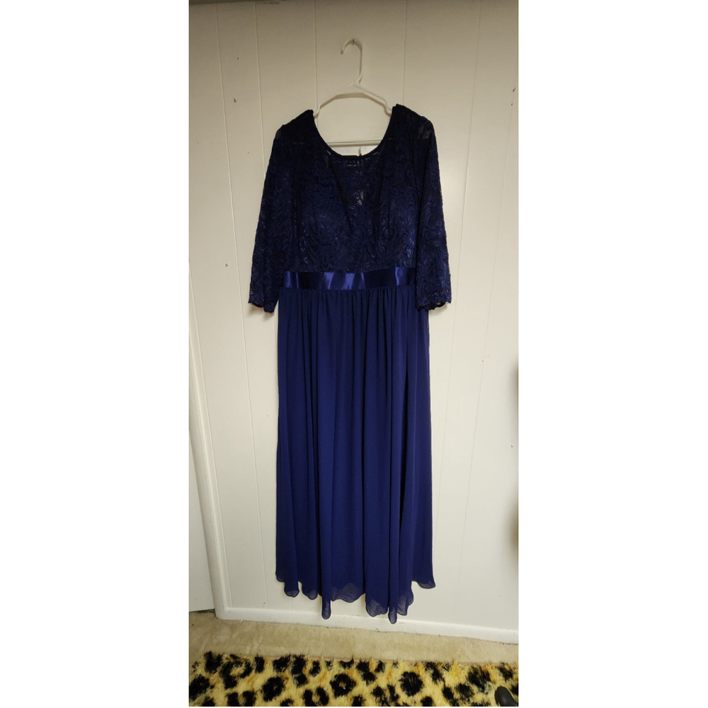 NWT Ever-Pretty formal dress
